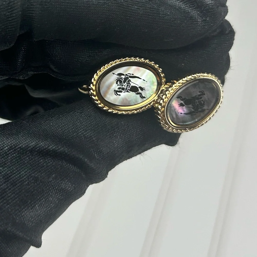 Burberry Vintage Gold Equestrian Cufflinks Knight Logo Oval Rare Designer